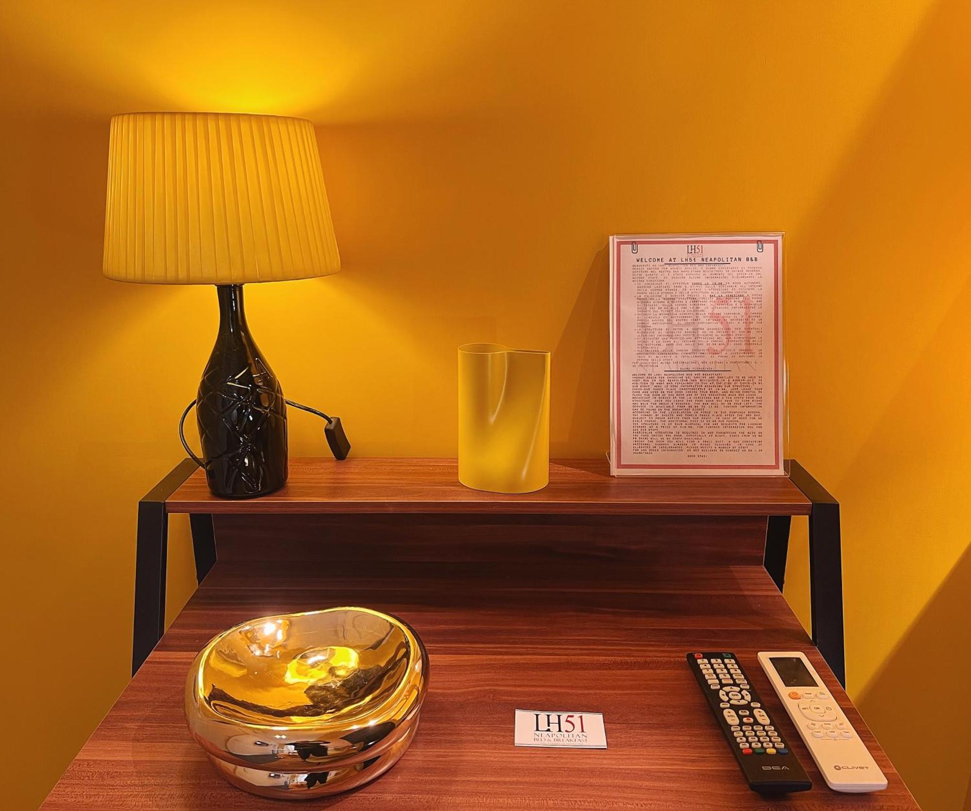 Lh51 Rooms Napoli Dış mekan fotoğraf